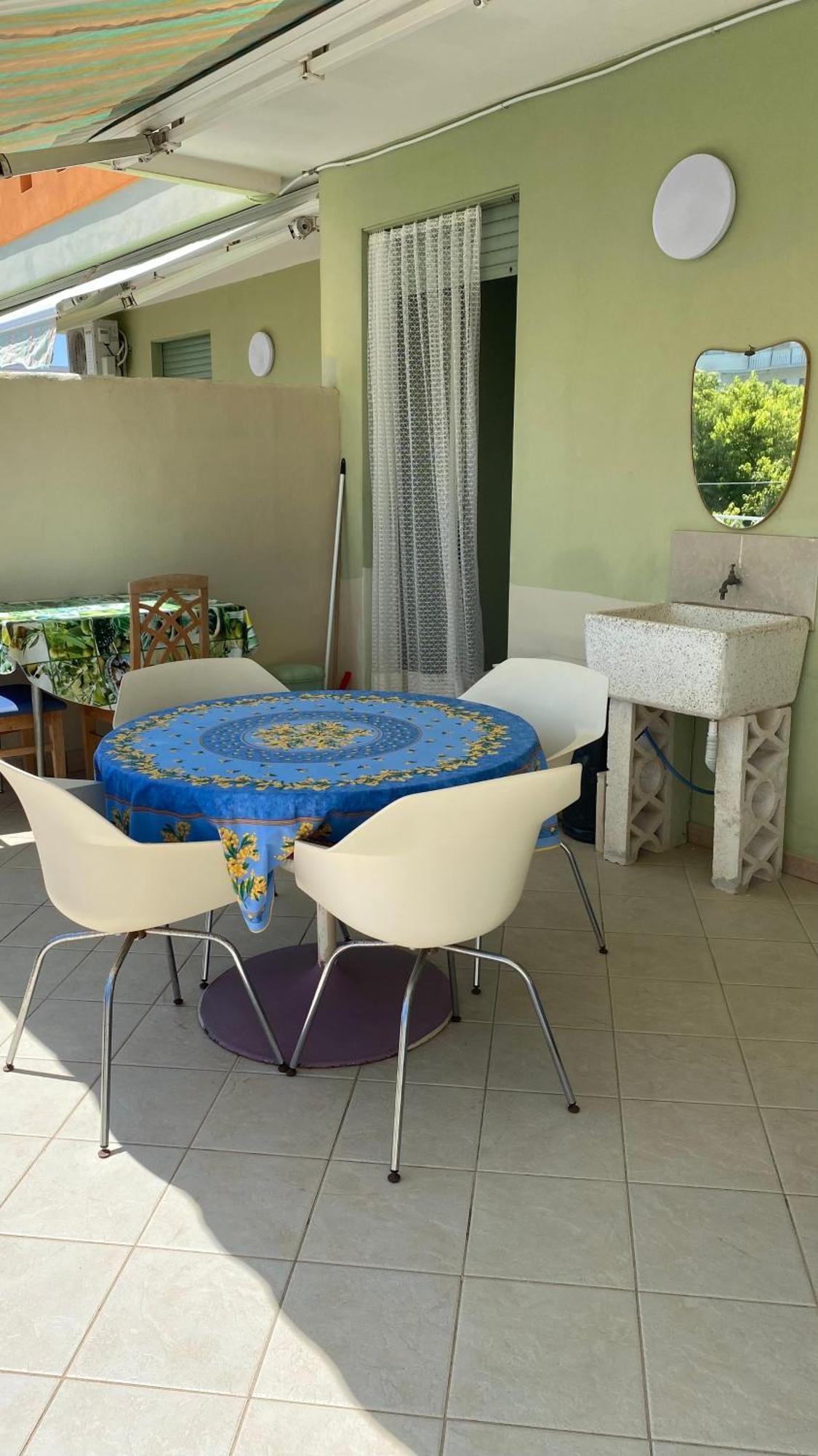 Casa Vacanze Torre Dell Orso Piazza 100M Dal Mare Torre dell'Orso Luaran gambar