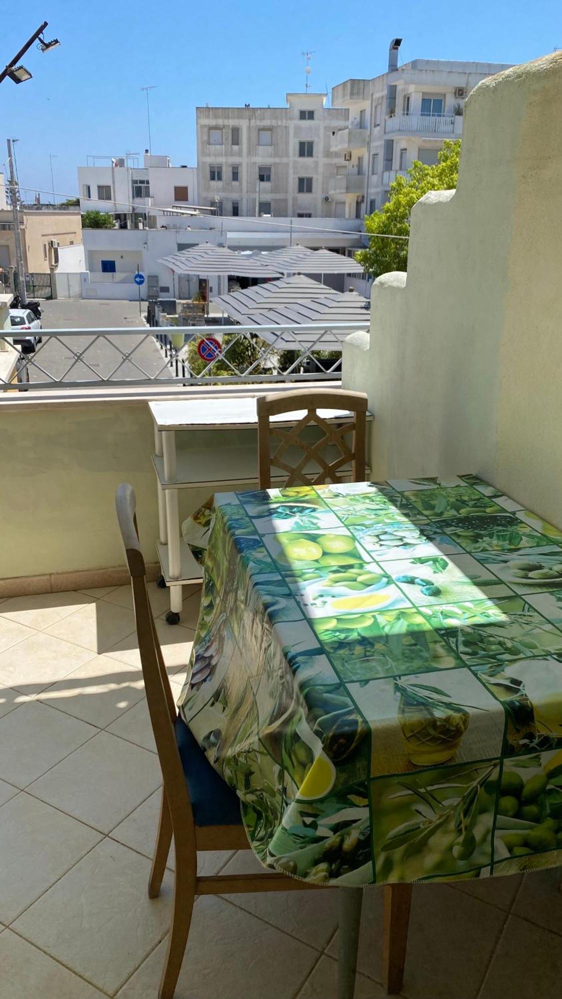 Casa Vacanze Torre Dell Orso Piazza 100M Dal Mare Torre dell'Orso Luaran gambar